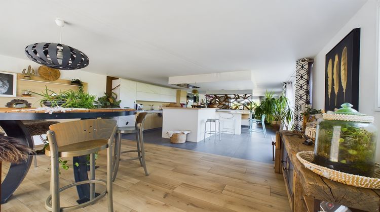 Ma-Cabane - Vente Maison La Motte-Servolex, 210 m²