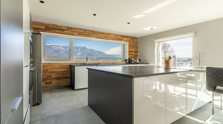 Ma-Cabane - Vente Maison LA MOTTE-SERVOLEX, 227 m²