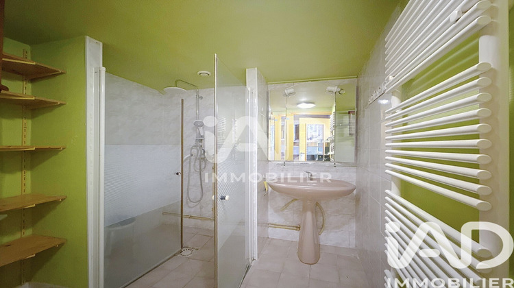 Ma-Cabane - Vente Maison La Neuville-Au-Pont, 175 m²