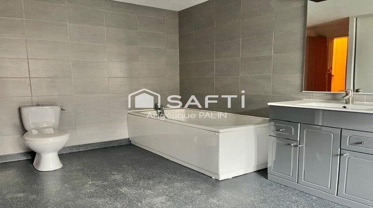 Ma-Cabane - Vente Maison La Neuville-Au-Pont, 168 m²