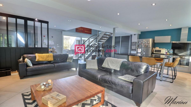 Ma-Cabane - Vente Maison LA NEUVILLE ROY 60190, 160 m²