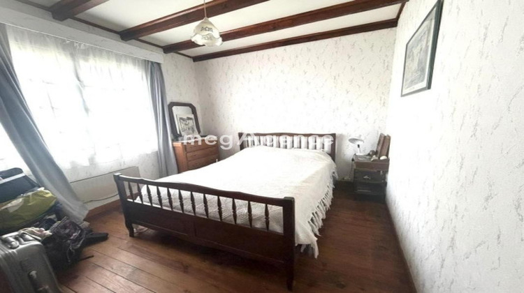 Ma-Cabane - Vente Maison LA NEUVILLE ROY, 77 m²