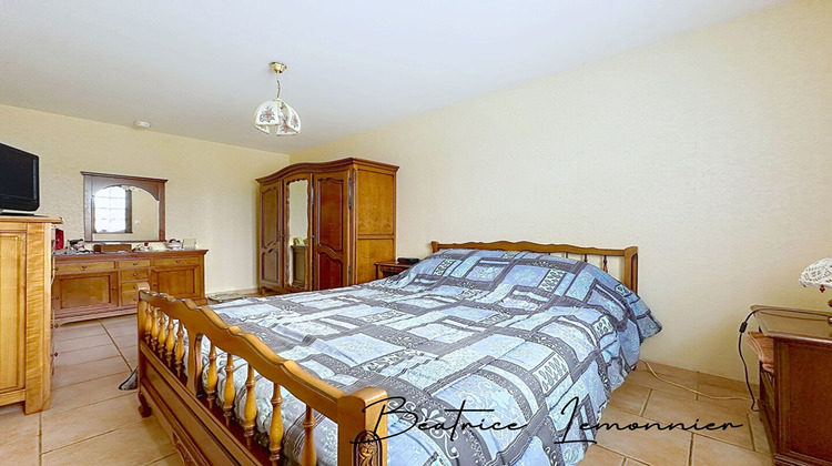 Ma-Cabane - Vente Maison LA NEUVILLE-SUR-ESSONNE, 88 m²