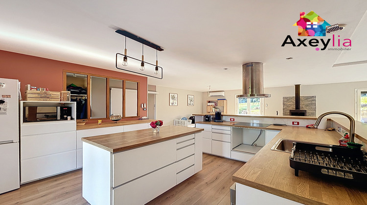 Ma-Cabane - Vente Maison La Pacaudière, 121 m²