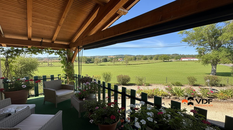 Ma-Cabane - Vente Maison La Pacaudière, 190 m²