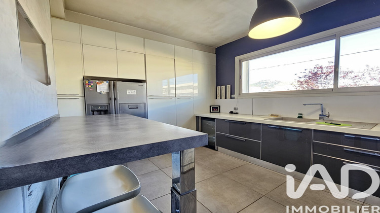 Ma-Cabane - Vente Maison La Penne-sur-Huveaune, 198 m²