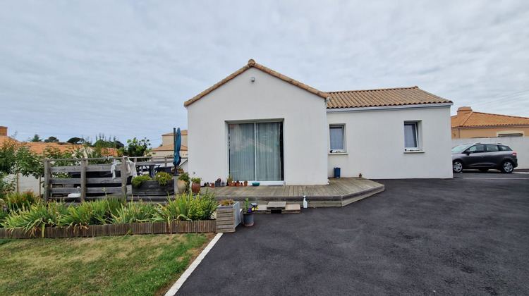 Ma-Cabane - Vente Maison LA PLAINE-SUR-MER, 61 m²