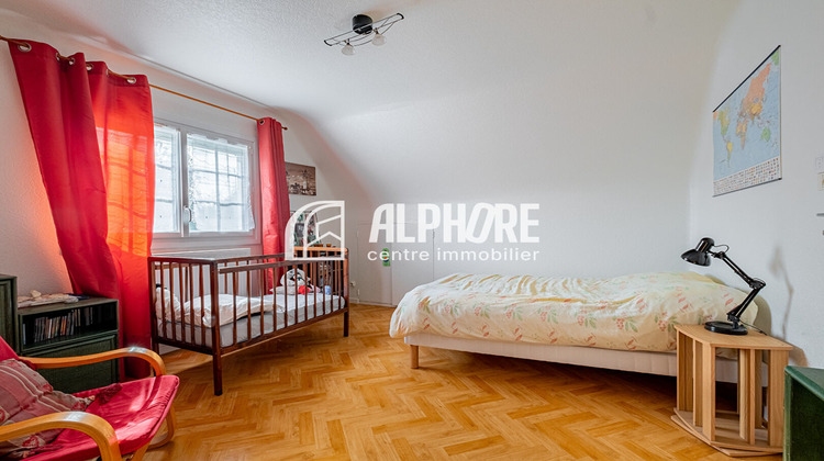 Ma-Cabane - Vente Maison LA PLAINE-SUR-MER, 211 m²