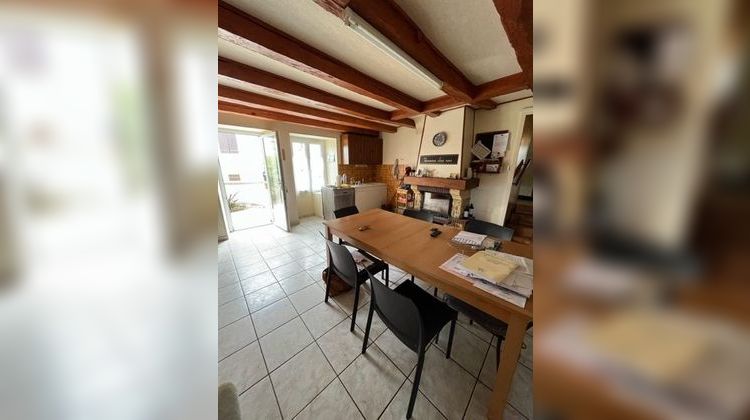 Ma-Cabane - Vente Maison La Puye, 97 m²