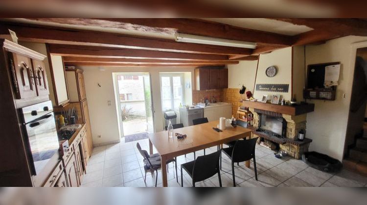 Ma-Cabane - Vente Maison La Puye, 97 m²