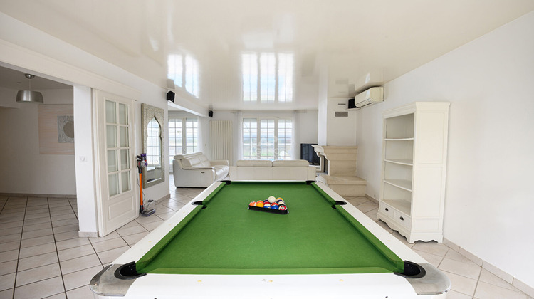 Ma-Cabane - Vente Maison LA QUEUE-EN-BRIE, 355 m²