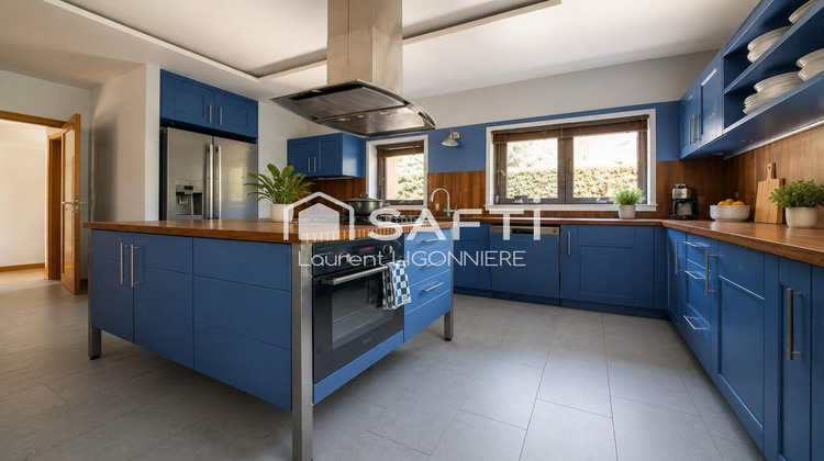 Ma-Cabane - Vente Maison La Queue-en-Brie, 320 m²