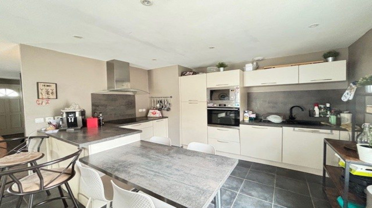 Ma-Cabane - Vente Maison La Ricamarie, 96 m²