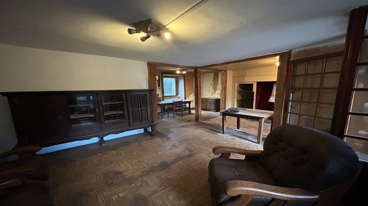 Ma-Cabane - Vente Maison La Roche-Canillac, 73 m²