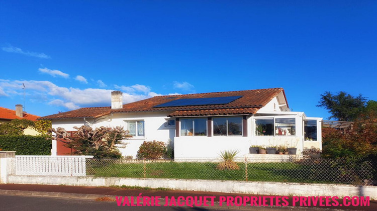 Ma-Cabane - Vente Maison LA ROCHE CHALAIS, 97 m²