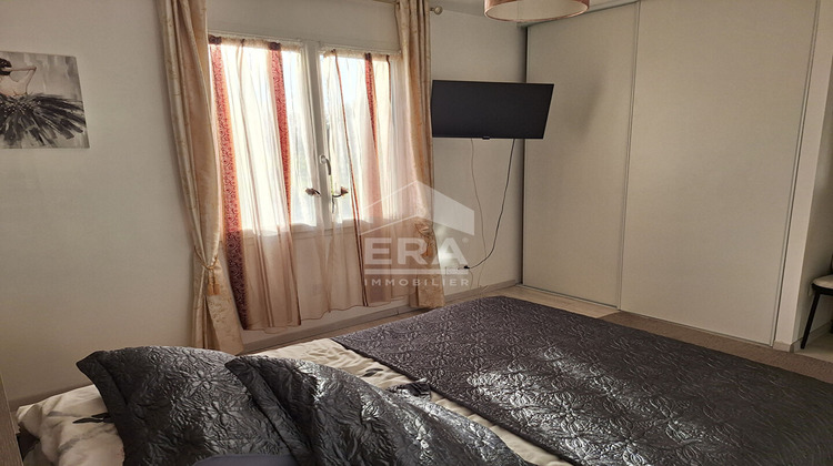 Ma-Cabane - Vente Maison LA ROCHE-CHALAIS, 96 m²