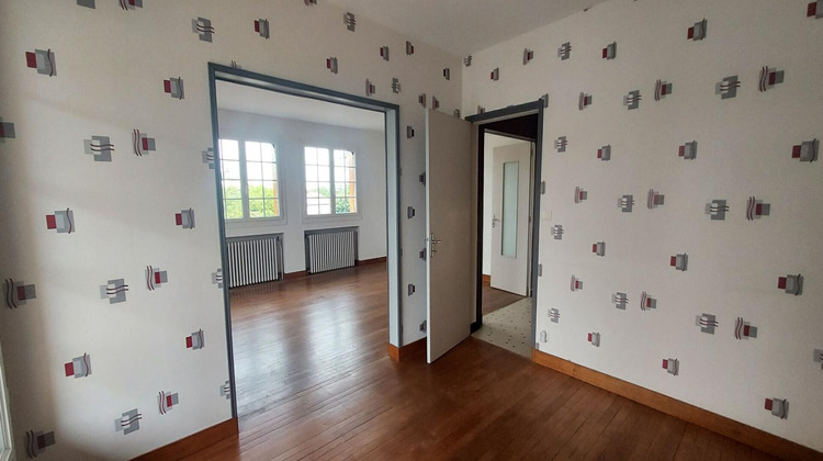 Ma-Cabane - Vente Maison LA ROCHE CHALAIS, 200 m²