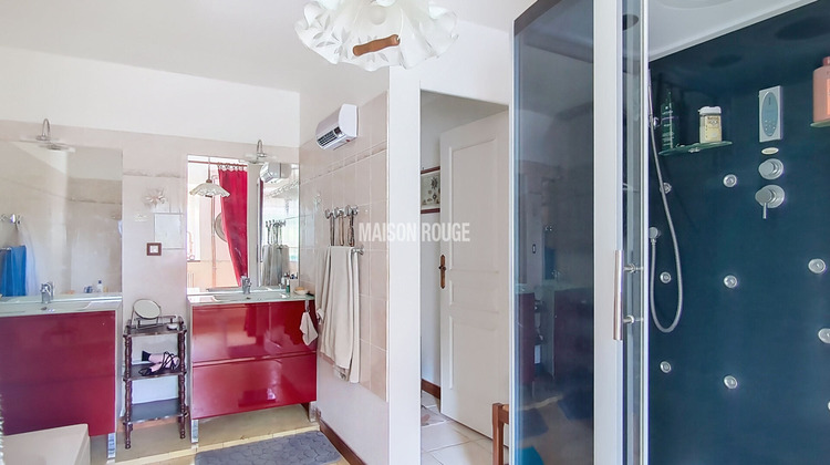 Ma-Cabane - Vente Maison LA ROCHE-DERRIEN, 550 m²