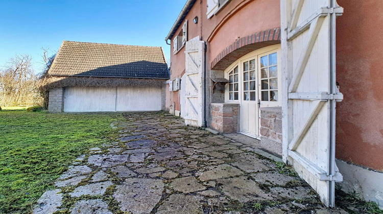 Ma-Cabane - Vente Maison LA ROCHE EN BRENIL, 153 m²