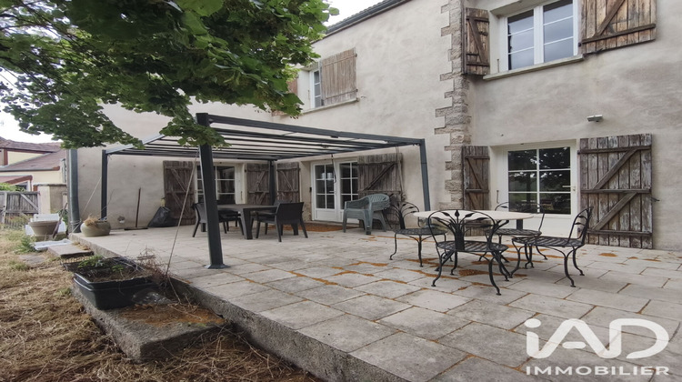 Ma-Cabane - Vente Maison La Roche-en-Brenil, 115 m²