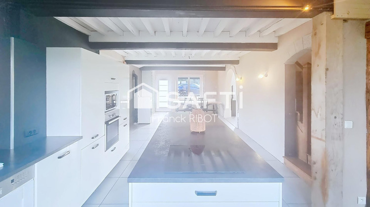 Ma-Cabane - Vente Maison La Roche-en-Brenil, 156 m²