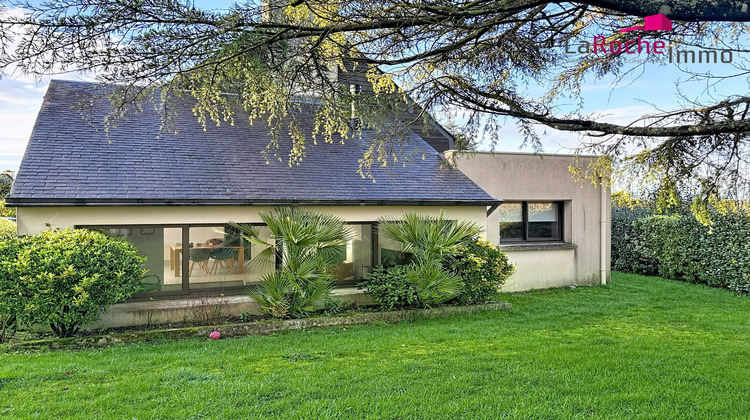 Ma-Cabane - Vente Maison La Roche-Maurice, 131 m²