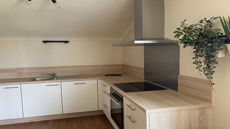 Ma-Cabane - Vente Maison LA ROCHE-POSAY, 117 m²