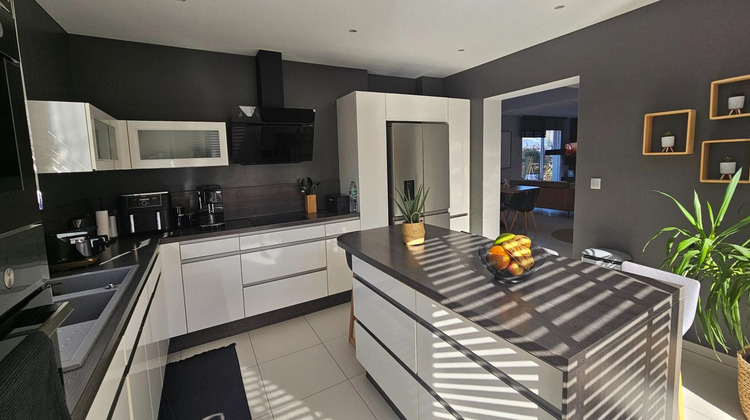 Ma-Cabane - Vente Maison La Roche-sur-Foron, 170 m²