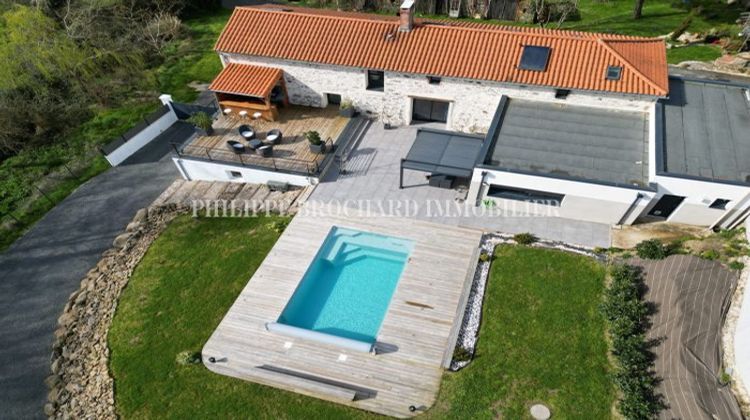 Ma-Cabane - Vente Maison La Roche-sur-Yon, 193 m²