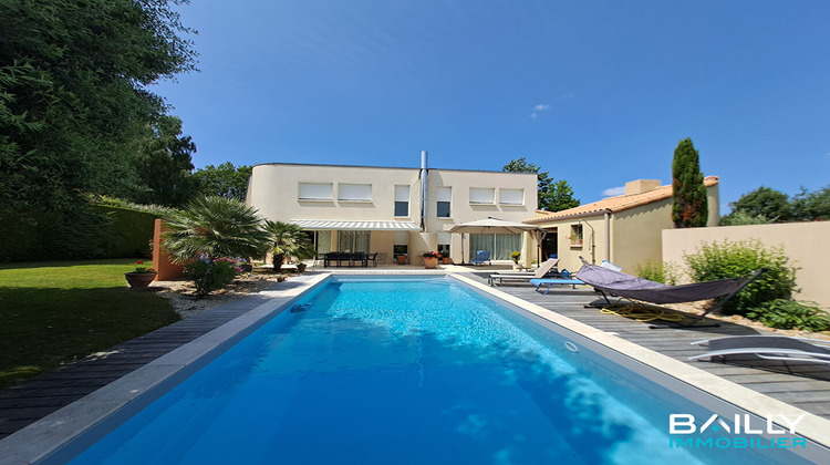 Ma-Cabane - Vente Maison LA ROCHE-SUR-YON, 191 m²