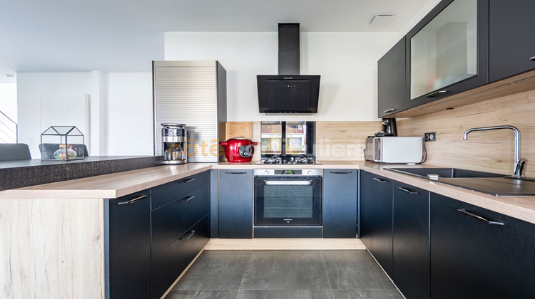 Ma-Cabane - Vente Maison LA ROCHE-SUR-YON, 155 m²