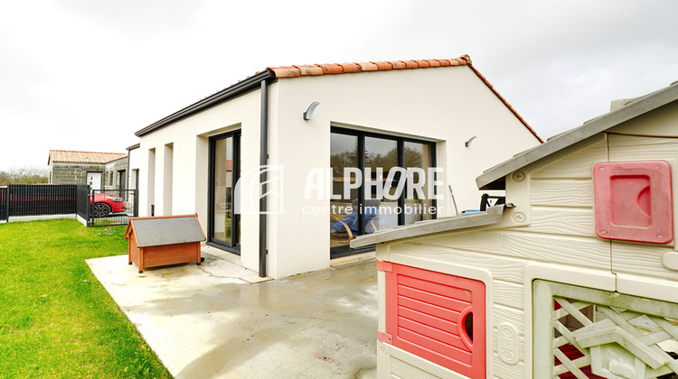 Ma-Cabane - Vente Maison LA ROCHE-SUR-YON, 94 m²