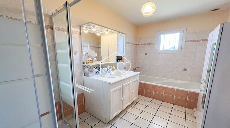 Ma-Cabane - Vente Maison LA ROCHE-SUR-YON, 82 m²