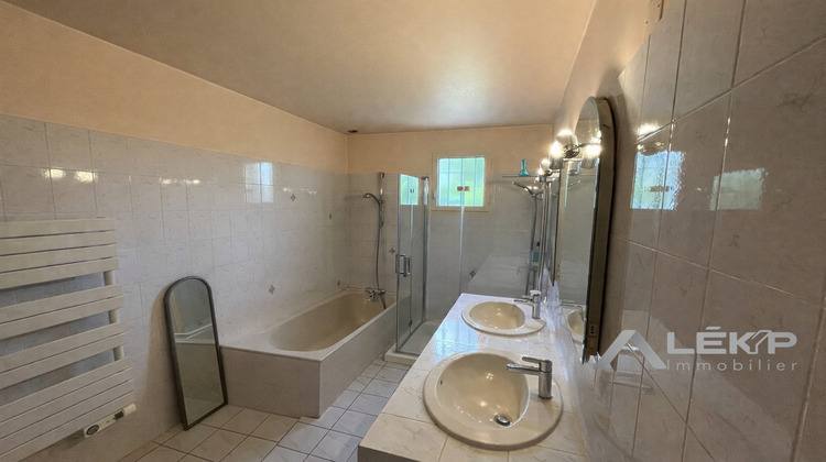 Ma-Cabane - Vente Maison La Roche-sur-Yon, 150 m²