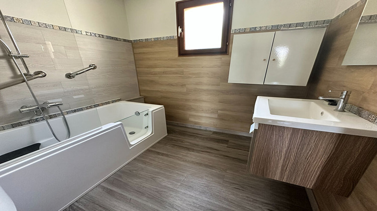 Ma-Cabane - Vente Maison LA ROCHE-SUR-YON, 86 m²