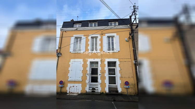 Ma-Cabane - Vente Maison LA ROCHE SUR YON, 300 m²