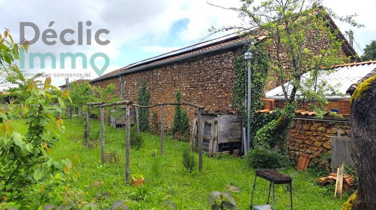 Ma-Cabane - Vente Maison LA ROCHEFOUCAULD, 134 m²