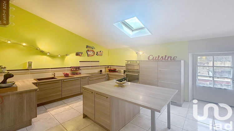 Ma-Cabane - Vente Maison La Rochefoucauld, 188 m²