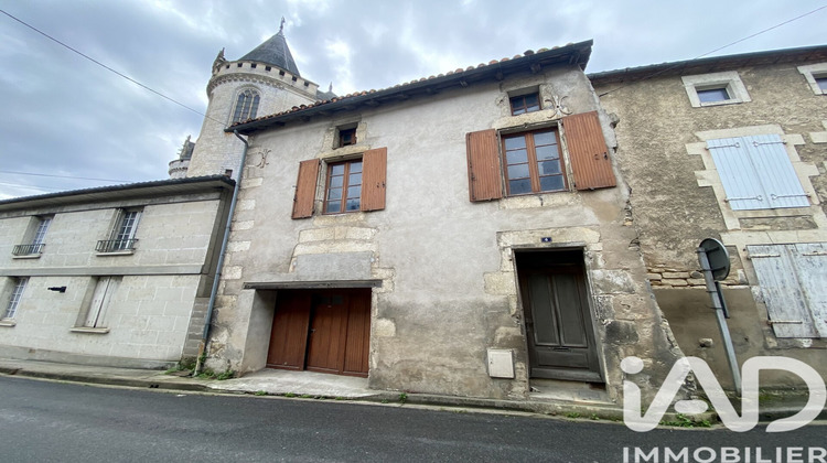 Ma-Cabane - Vente Maison La Rochefoucauld, 55 m²