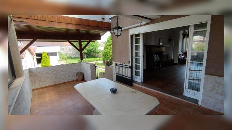 Ma-Cabane - Vente Maison La Rochefoucauld-en-Angoumois, 263 m²