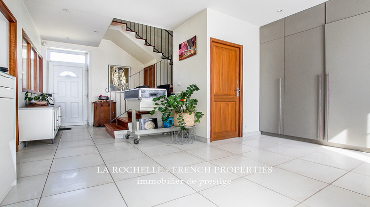 Ma-Cabane - Vente Maison La Rochelle, 210 m²