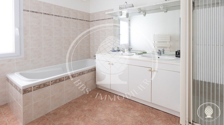 Ma-Cabane - Vente Maison LA ROCHELLE, 185 m²