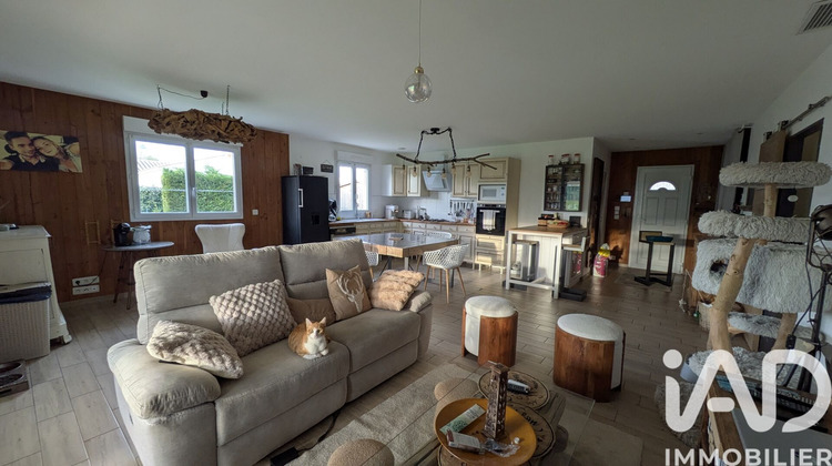 Ma-Cabane - Vente Maison La Ronde, 165 m²