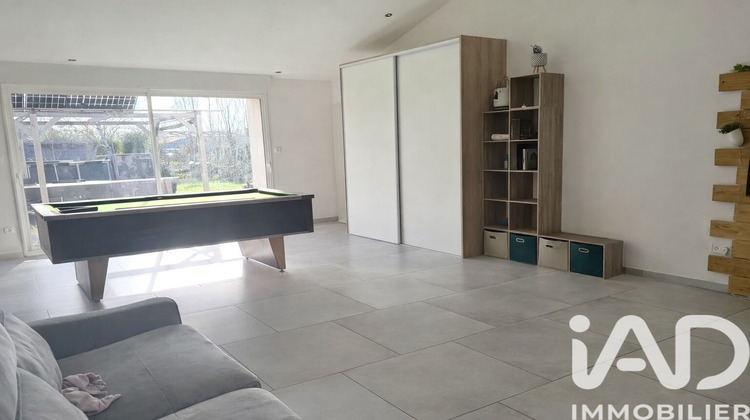 Ma-Cabane - Vente Maison La Ronde, 193 m²