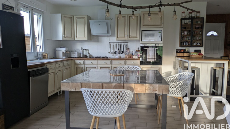 Ma-Cabane - Vente Maison La Ronde, 165 m²