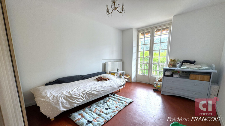 Ma-Cabane - Vente Maison LA ROQUEBRUSSANNE, 124 m²