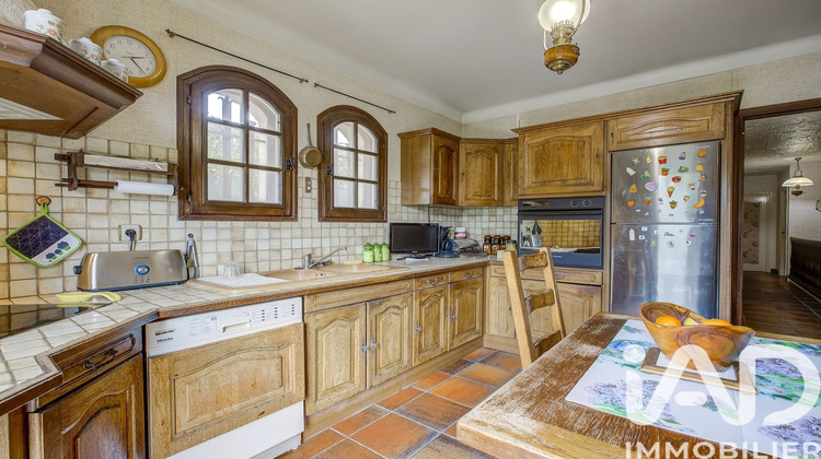 Ma-Cabane - Vente Maison La Roquette-sur-Siagne, 200 m²
