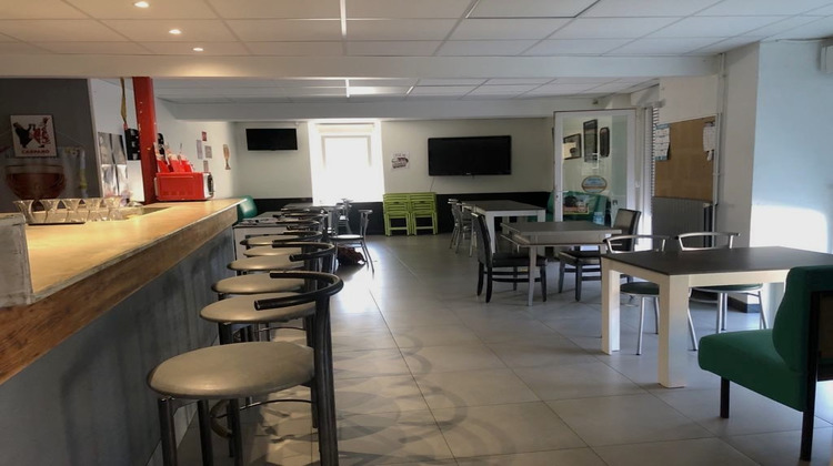 Ma-Cabane - Vente Maison LA SALLE DE VIHIERS, 290 m²