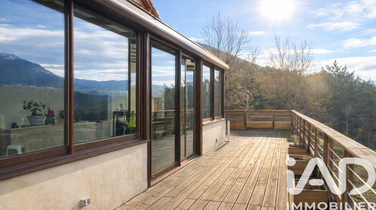 Ma-Cabane - Vente Maison La Salle-en-Beaumont, 157 m²