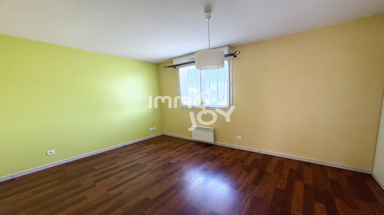 Ma-Cabane - Vente Maison La Salvetat-Saint-Gilles, 66 m²